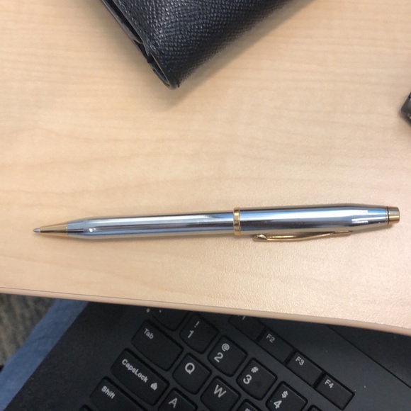 Cross Century II Medalist Ballpoint Pen 3302WG- Engraved with GO EAGLES 🦅 - Picture 4 of 4